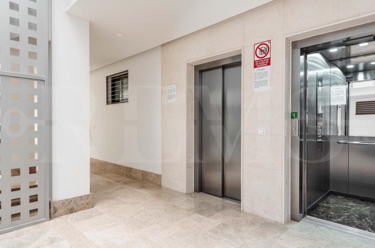 Lovely Boho Apartment With Parking - Historic Center By Rems Malaga Exterior photo